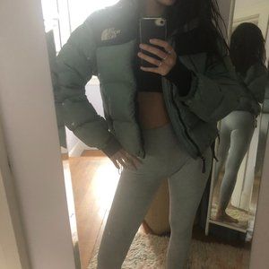North Face 700 Puffer Blue Small petite